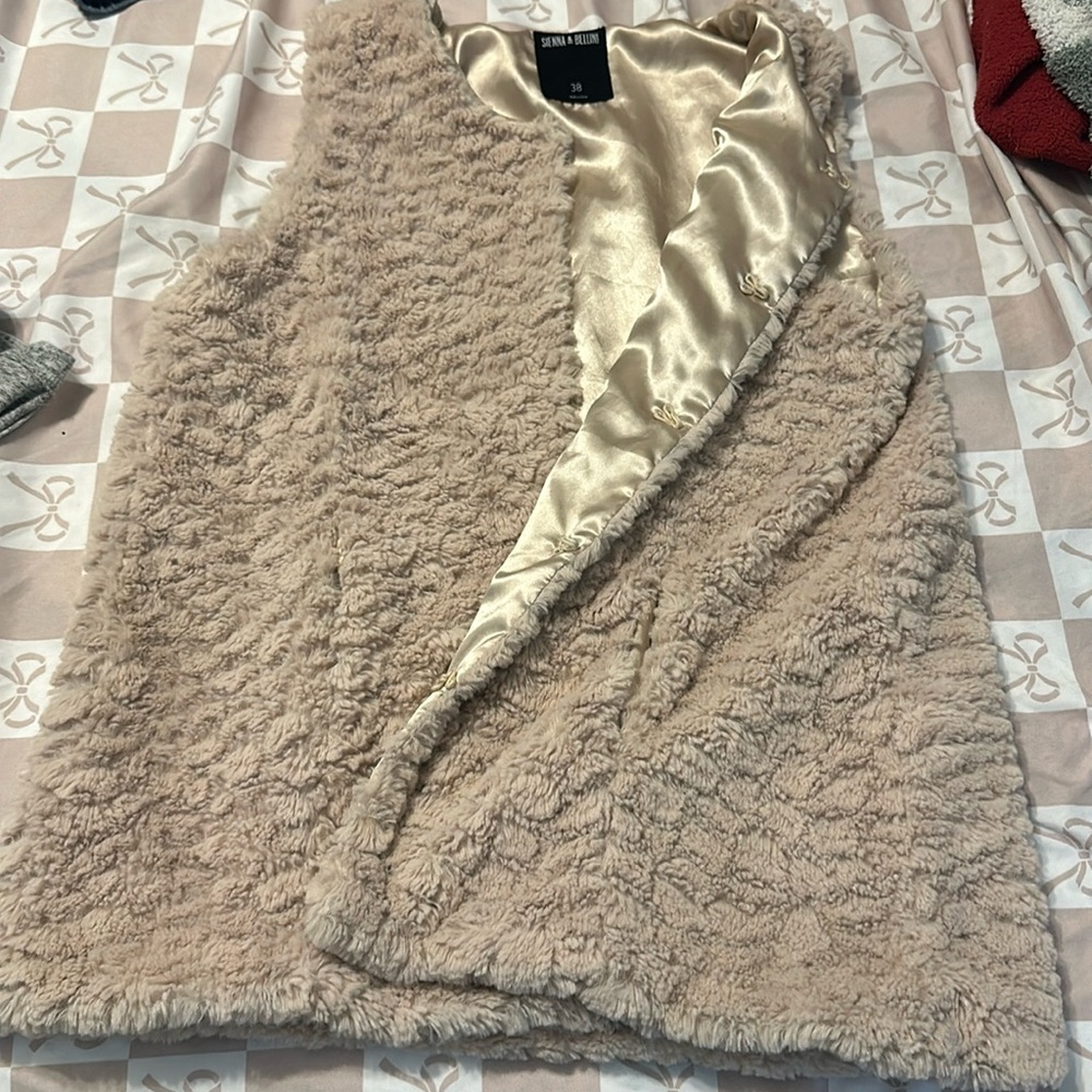 Cute vest